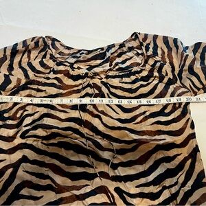 Crew Animal Print Blouse XS – Like New